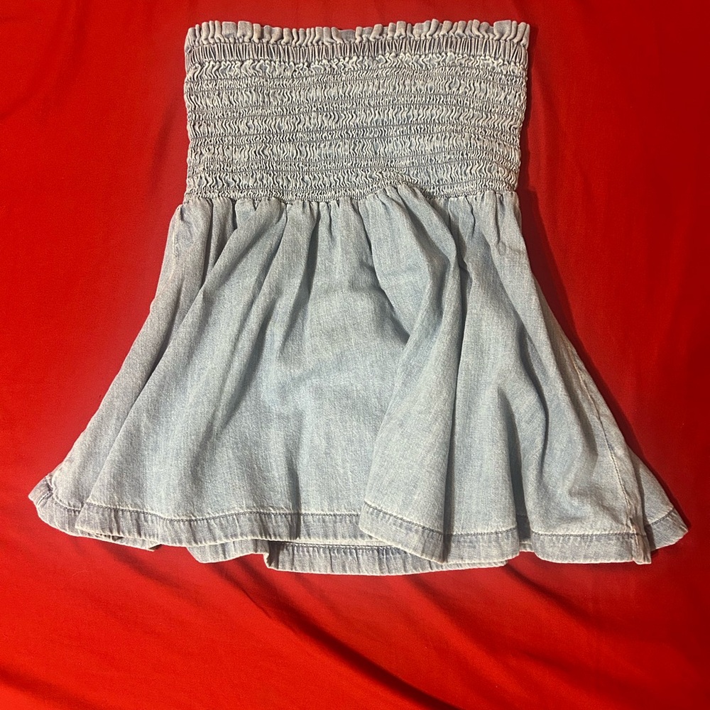 GAP baby blue tube top with cute ruffle detail